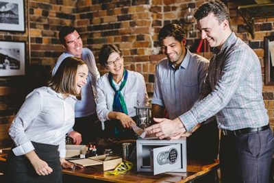 Train-Heist-gallery-2